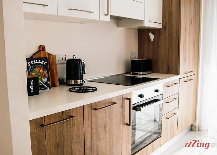 Mensija Valley And Saint Julian's