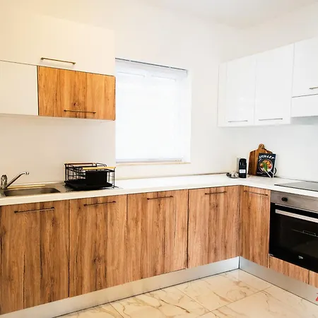 Apartman Mensija Valley And *