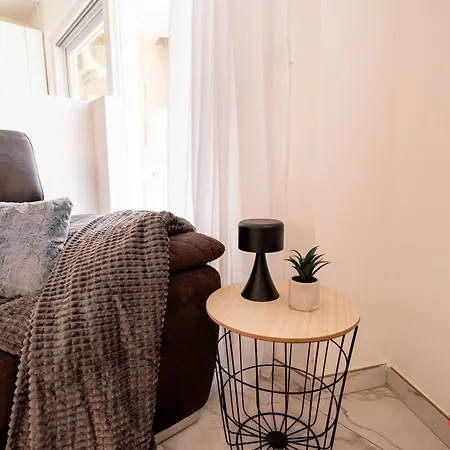 아파트 Mensija Valley And Saint Julian's