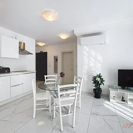 Mensija Valley And *