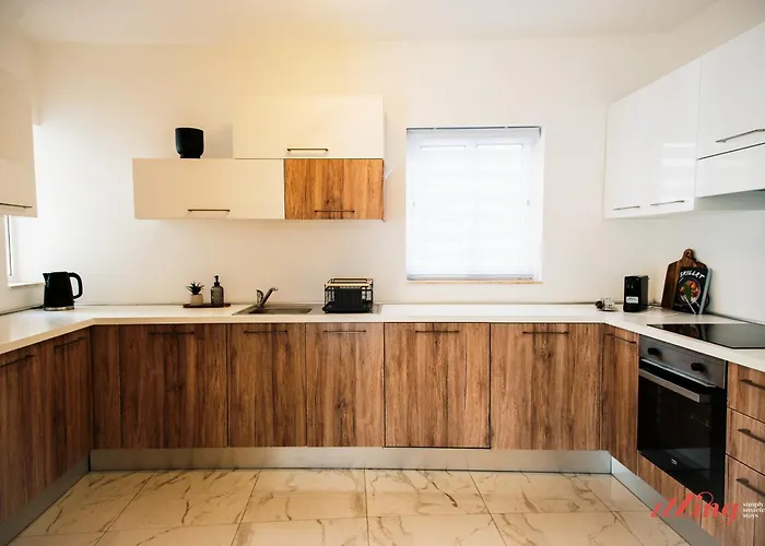 Mensija Valley And Daire