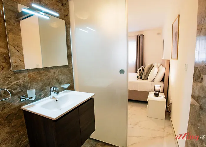 Mensija Valley And Daire